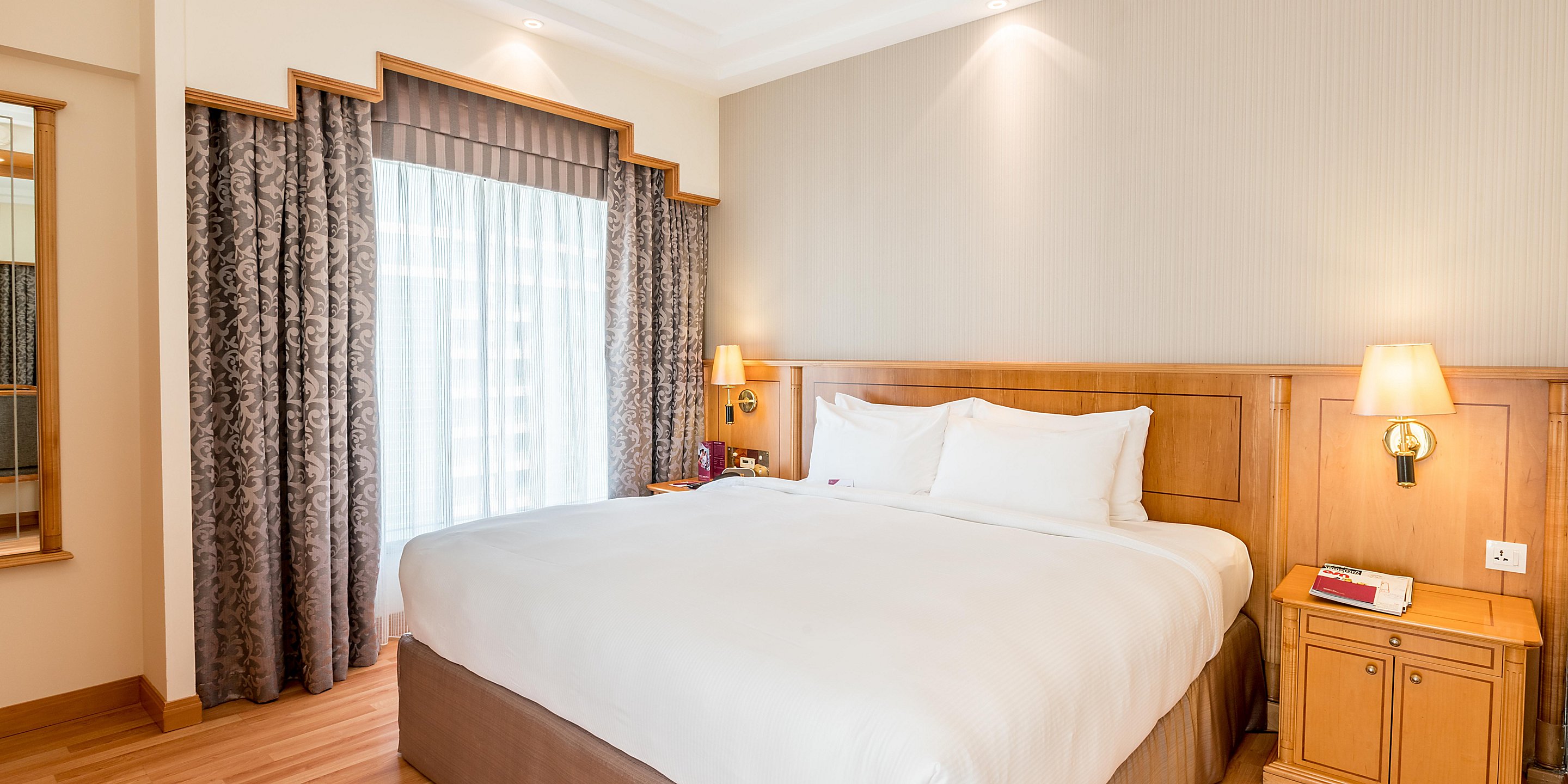 Crowne Plaza Abu Dhabi