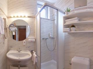 Goldenes Theaterhotel