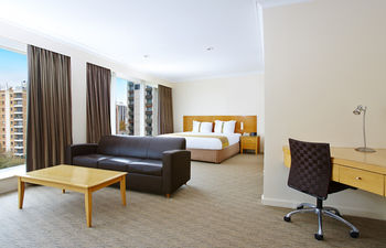 Holiday Inn Potts Point