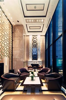 Paramount & Gallery Hotel