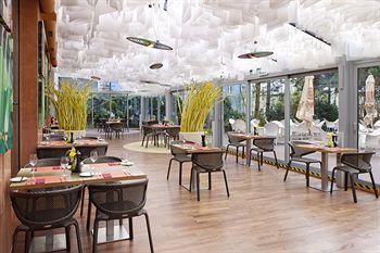 Holiday Inn Prague Congress Centre