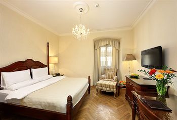 Dominican Hotel