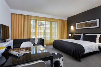 Adina Apartment Hotel Berlin Hackescher Markt