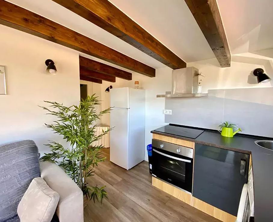 Apartamentos Via Street 3000