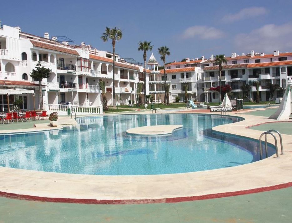 Apartamentos Habitat Playa Romana 3000