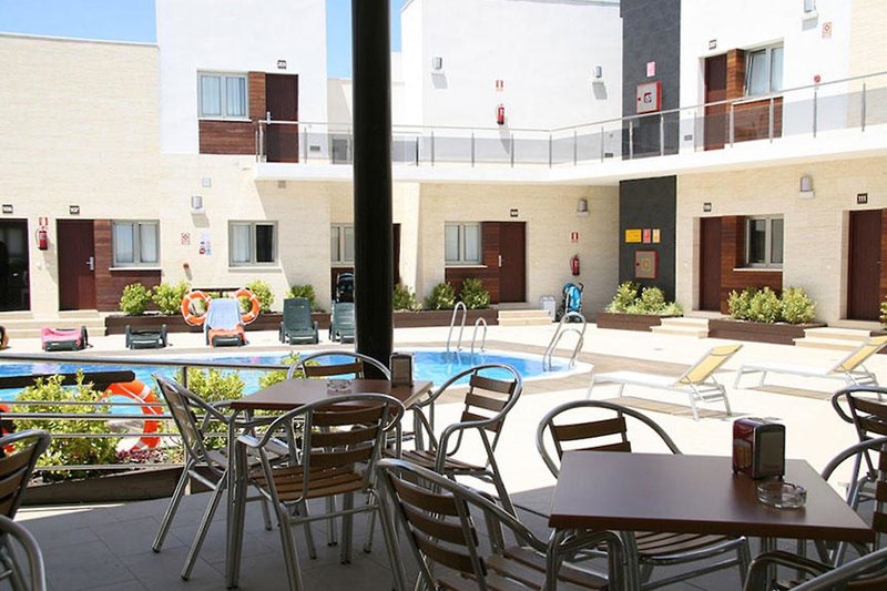 Novo Sancti Petri Aparthotel