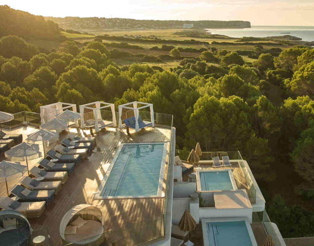 Hotel Victoria Menorca +16