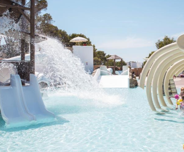 Calimera Fido Gardens