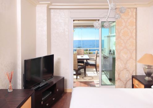 Coral Beach Aparthotel