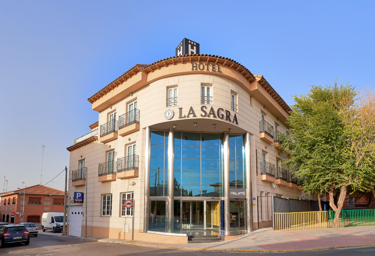 Hotel La Sagra Cityguest