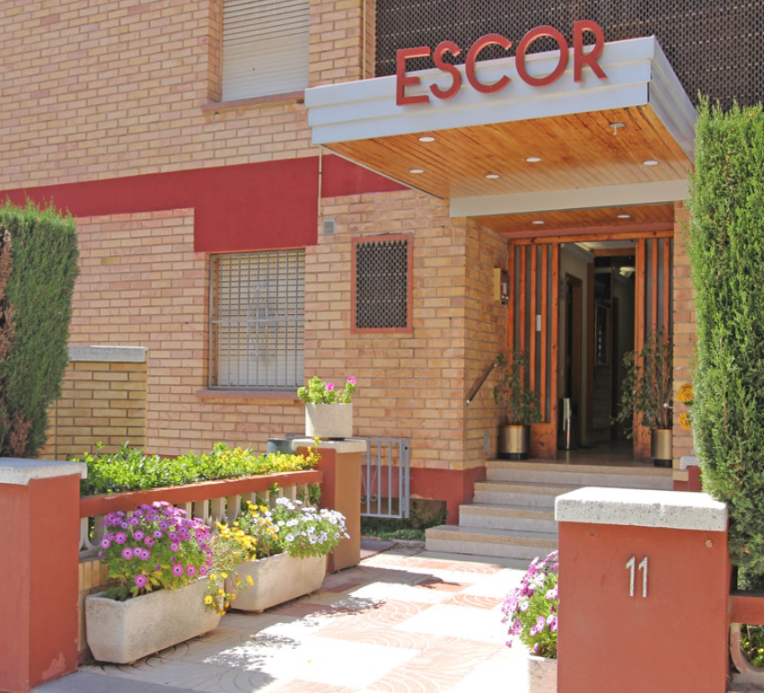 Apartment Escor 3000