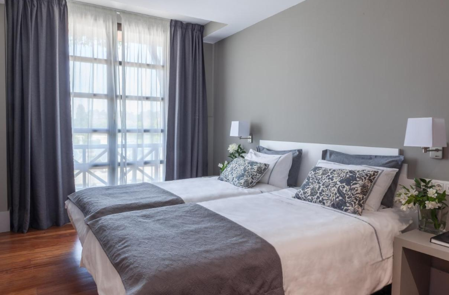 Hotel The Park Derio