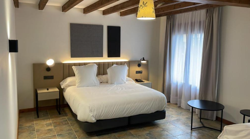 4US Rioja Wine Hotel