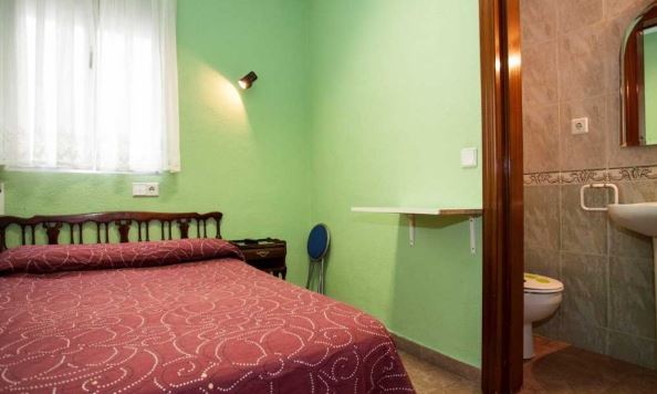 Casa De Huespedes La Asturiana