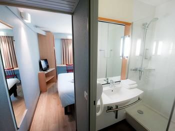 Hôtel ibis Nantes La Beaujoire Parc Expo