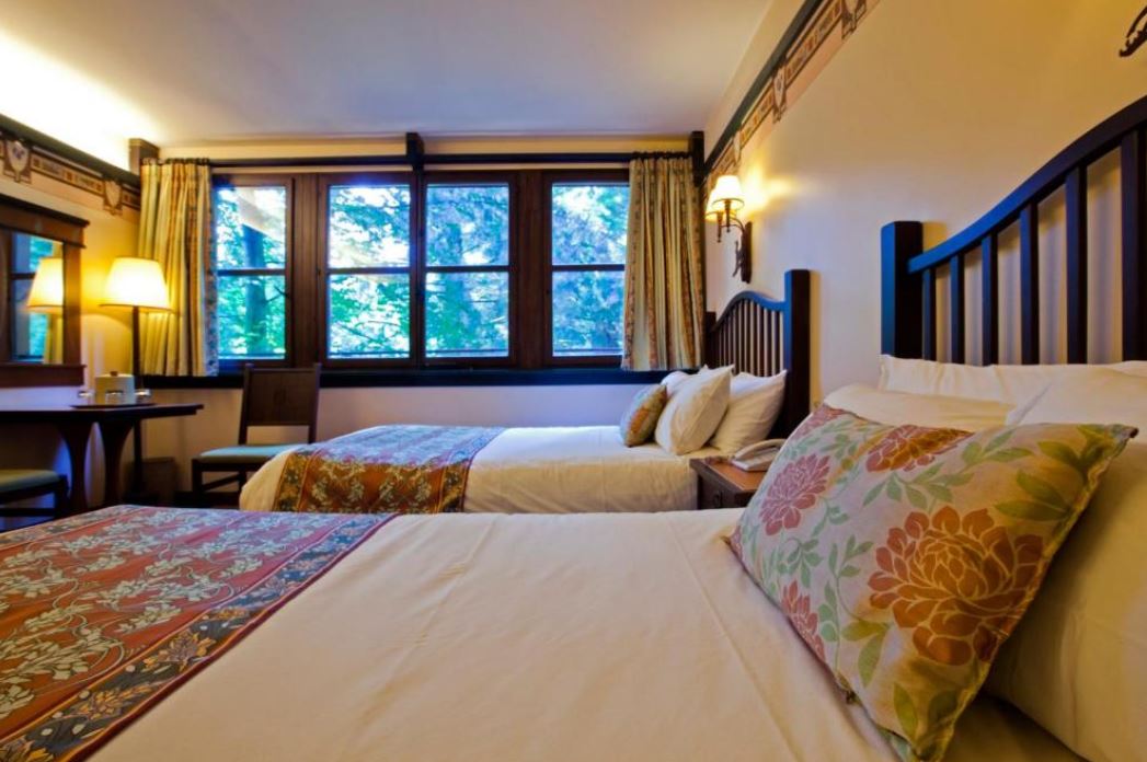 Disney Sequoia Lodge