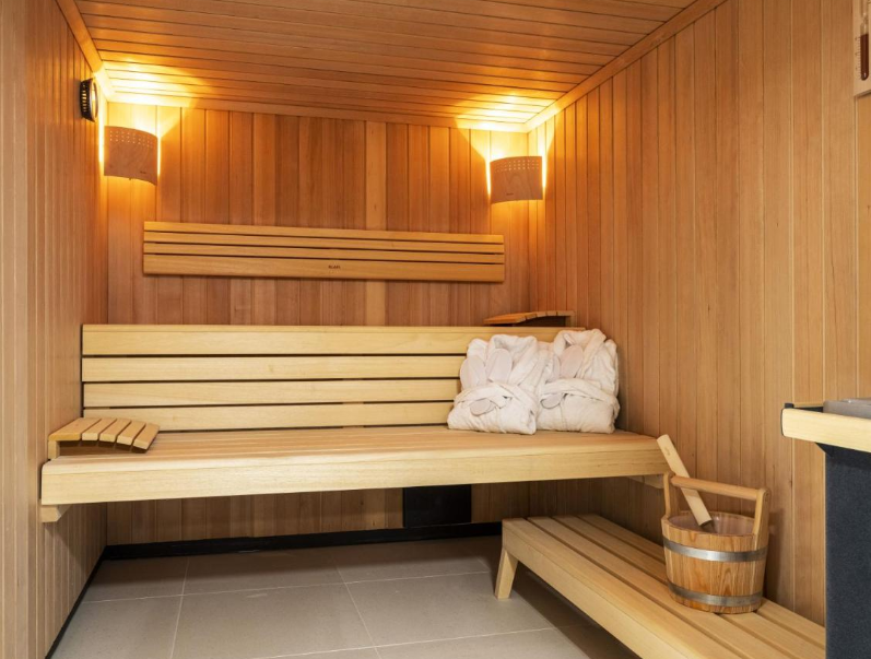 Crowne Plaza Nice Grand Arenas, an IHG Hotel