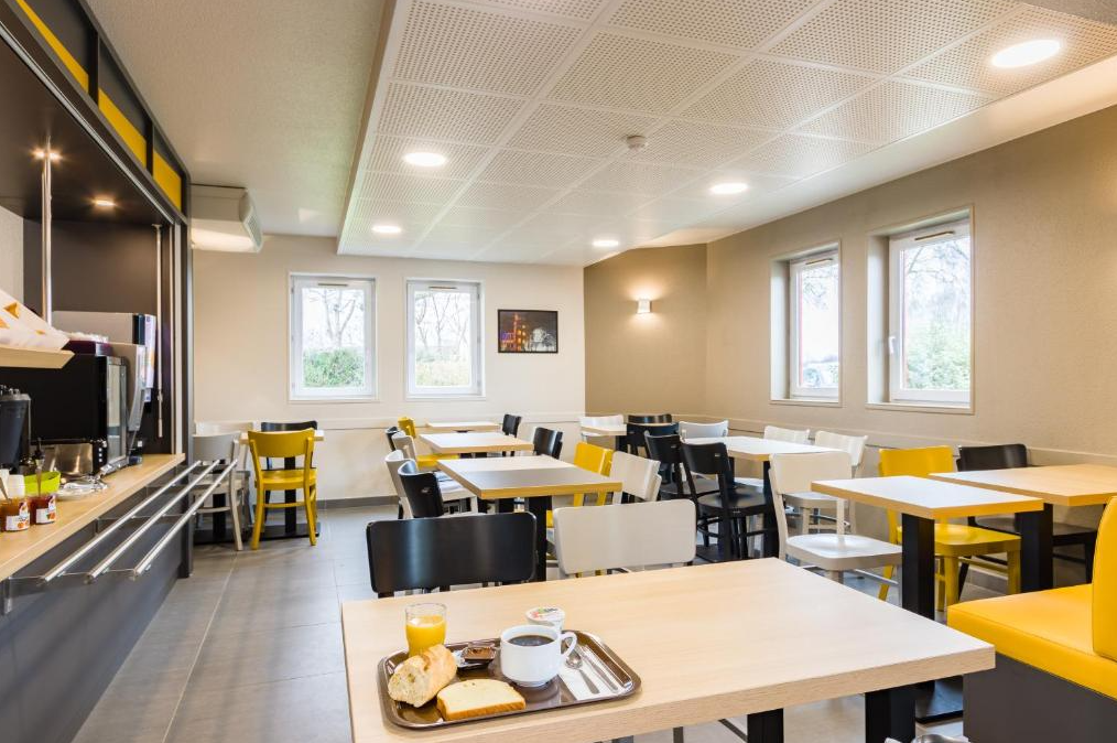 B&B Hotel TOURS  C Cial La Petite Arche