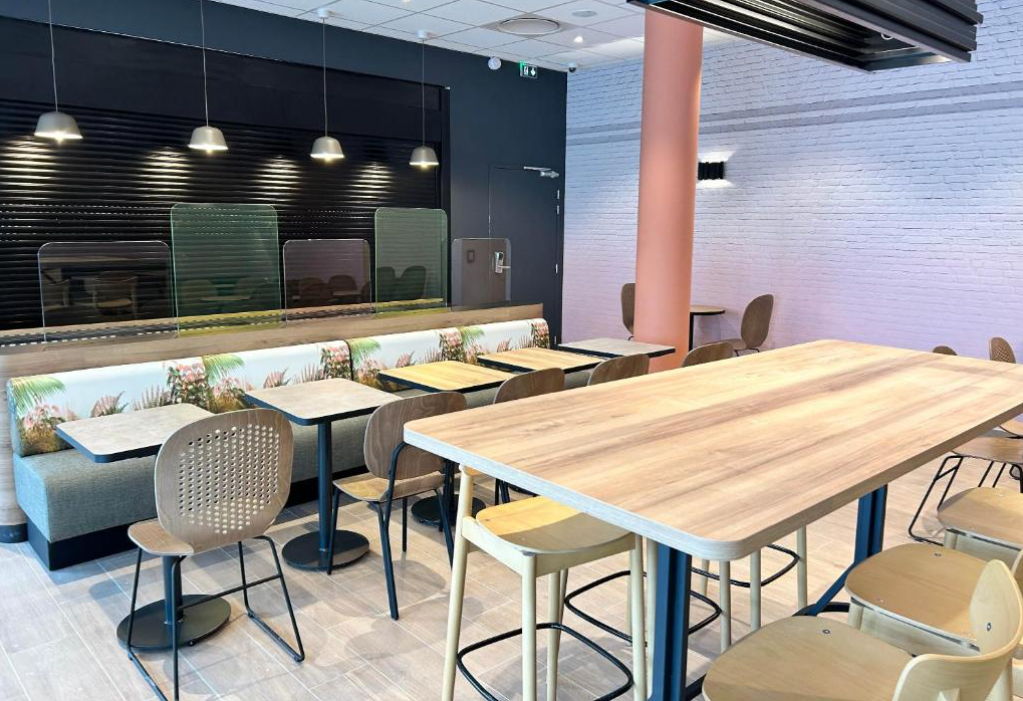 B&B HOTEL Massieux Genay