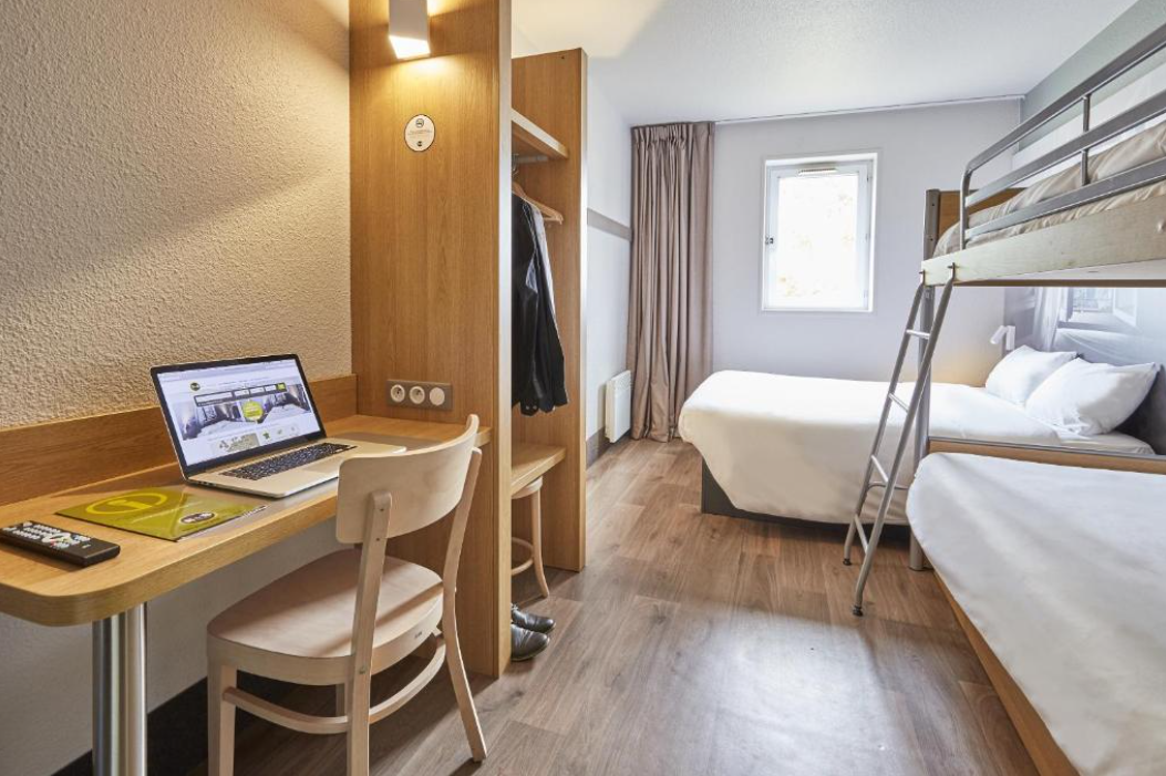 B&B HOTEL Aix en Provence Pont de l'Arc
