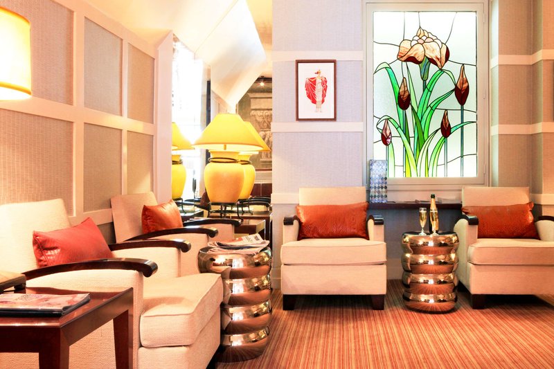 Hotel Folkestone Opera