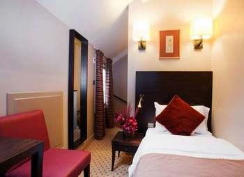 Hotel Paris Louvre Opera