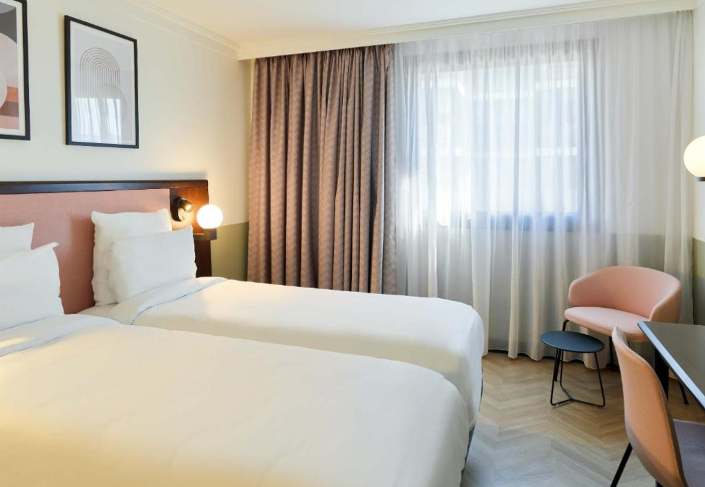 B&B HOTEL Saint-Quentin-en-Yvelines Centre Gare