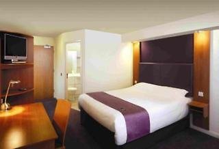 Premier Inn Manchester Airport (M56/J6) Runger Lane North