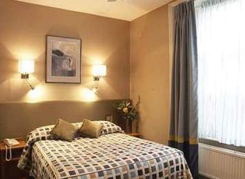 Sidney London-Victoria