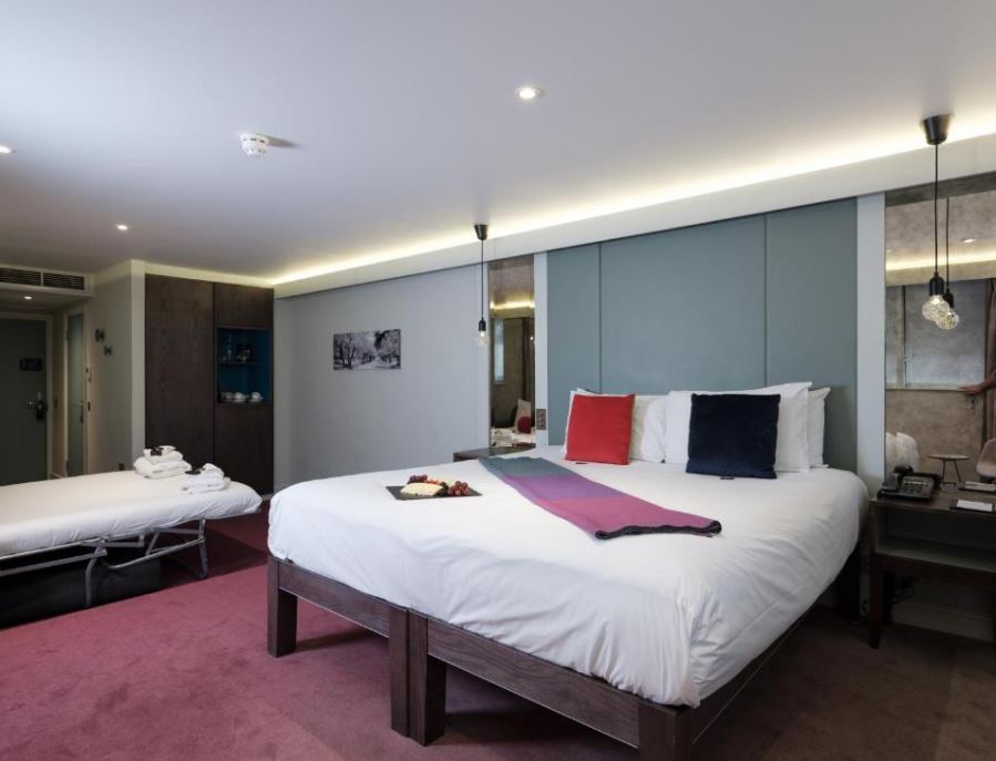 Signature Townhouse London Hyde Park