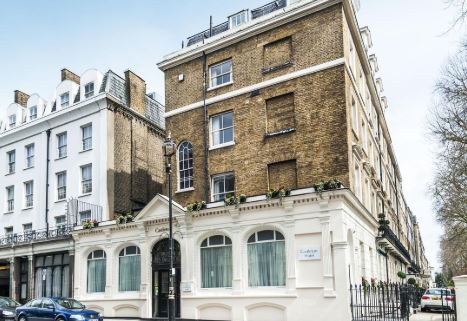 The Castleton Hotel