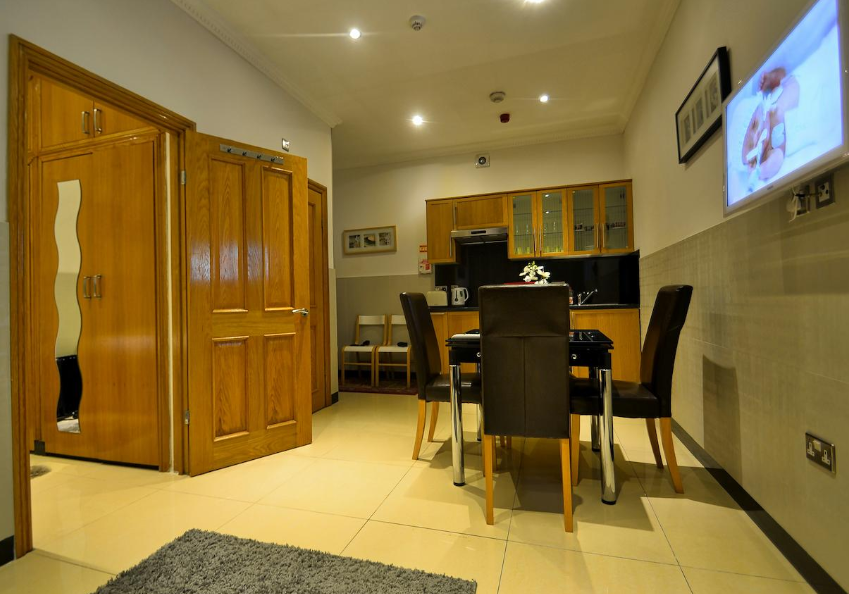 Hyde Park Apartments