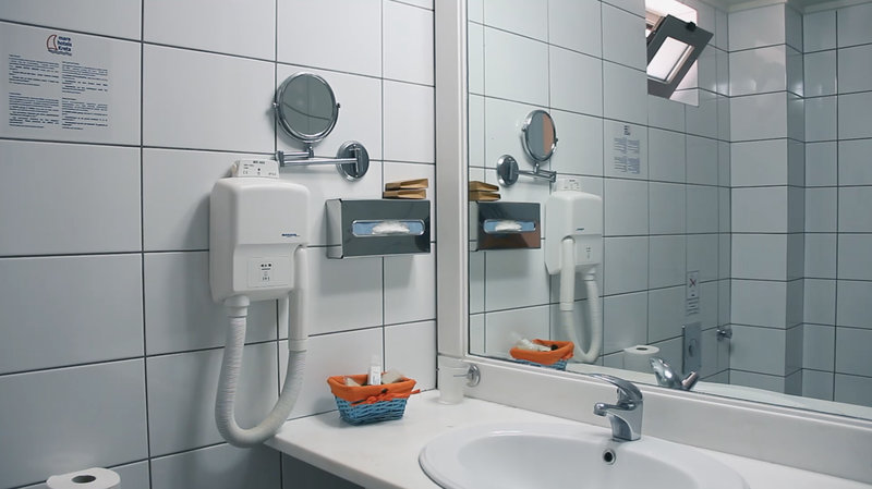 Paralos Kosta Alimia