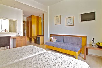 Atrium Ambiance Hotel