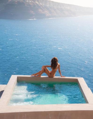 Old Castle Oia Adults Only