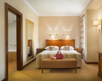 Best Western Premier Hotel Astoria