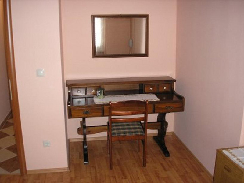 Split Apartments