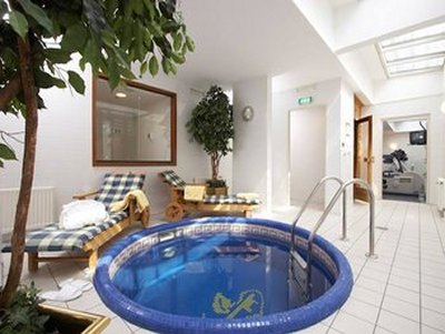 Marriott Executive Apartments Millennium Court