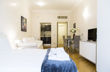 Milan Royal Suites & Luxury Apartments