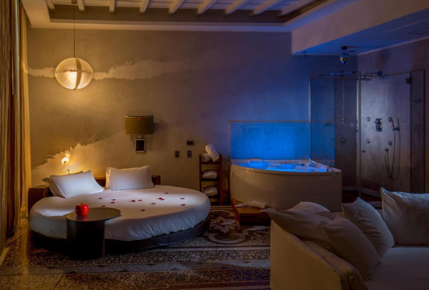 Suite Sistina for Lovers