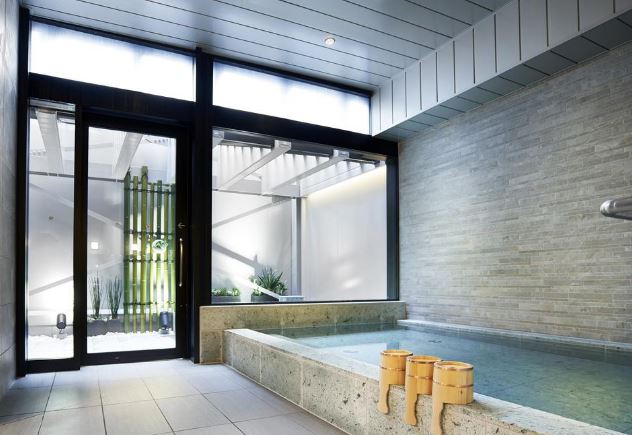 Courtyard by Marriot Osaka Honmachi