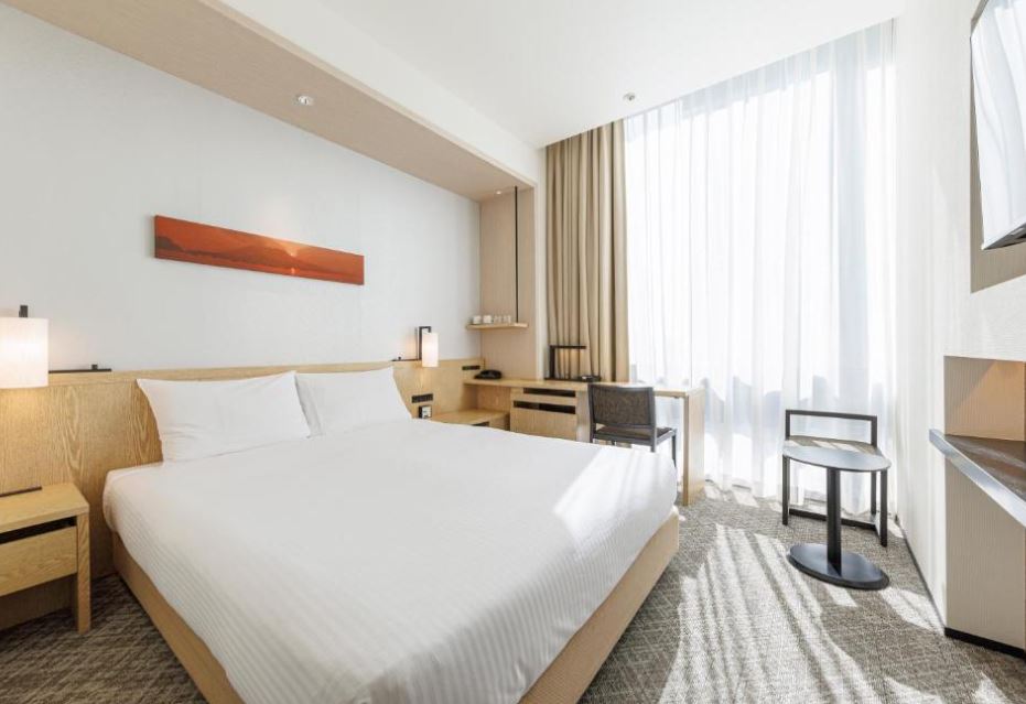 Jr Kyushu Blossom Shinjuku