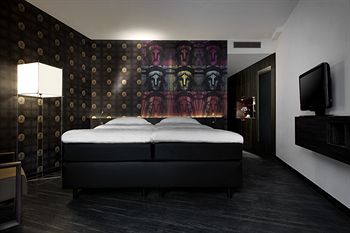 Mainport Hotel Rotterdam