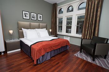 Clarion Hotel Admiral