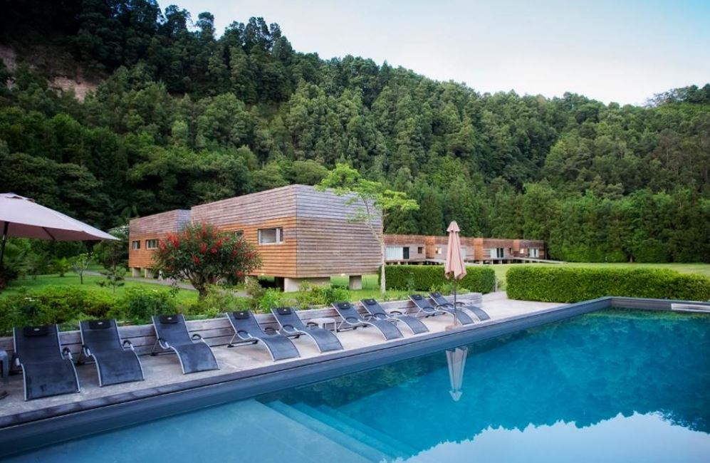 Furnas Lake Villas