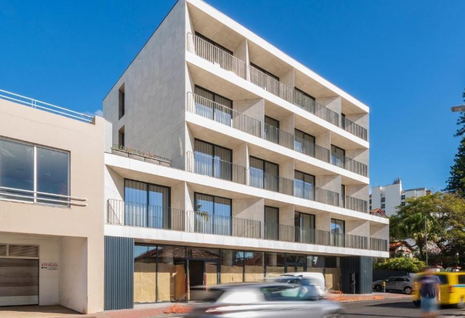 Apartamentos Monumental Plaza by Petit Hotels