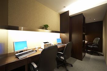 Grand Park City Hall