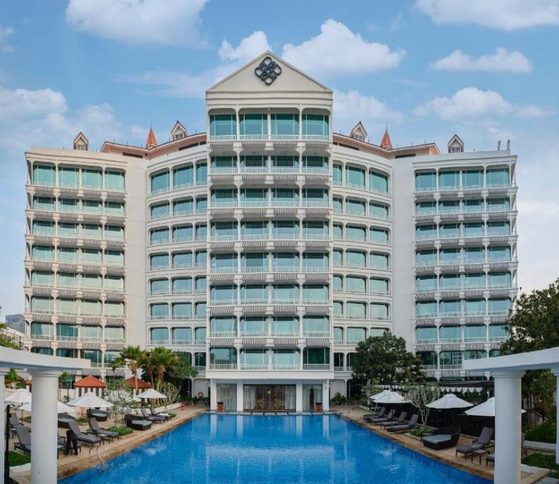 The Robertson House by The Crest Collection