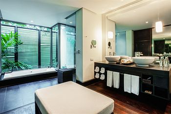 Twinpalms Phuket Resort