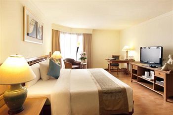 Silom Serene Boutique